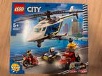 Lego City Politie Helikopter 60243, Kinderen en Baby's, Speelgoed | Duplo en Lego, Complete set, Ophalen of Verzenden, Lego, Zo goed als nieuw