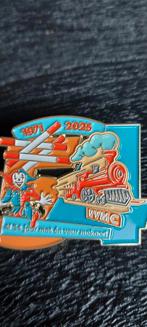 VVMC 1971-2025 al 54 jaar met en veur mekoar, Verzamelen, Speldjes, Pins en Buttons, Ophalen of Verzenden, Nieuw