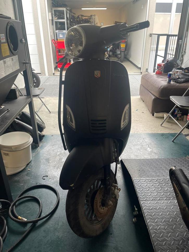 In Onderdelen Te Koop; La Souris Sourini R 2020, Fietsen en Brommers, Brommeronderdelen | Algemeen, Gebruikt, Overige typen, Ophalen of Verzenden