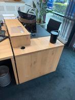 Nette bureaus, Huis en Inrichting, Bureaus, Ophalen of Verzenden, Zo goed als nieuw