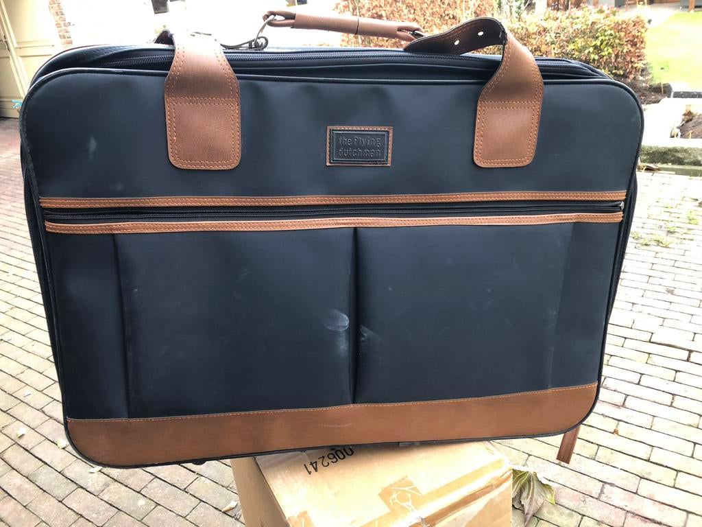 2 stuks vintage koffers samen voor € 12,50, Sieraden, Tassen en Uiterlijk, Koffers, Ophalen, Gebruikt, 70 cm of meer, 45 tot 55 cm