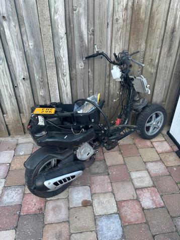 Piaggio Zip SP 180cc LC brom kenteken Project - 125 172 hexa beschikbaar voor biedingen