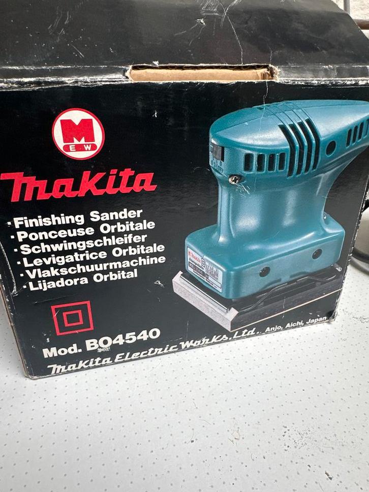 Makita Vlakschuurmachine BQ4540, Doe-het-zelf en Verbouw, Gereedschap | Schuurmachines, Gebruikt, Vlakschuurmachine, Minder dan 600 watt