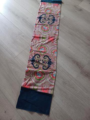 Oilily sjaal  beschikbaar voor biedingen