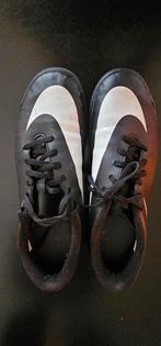 Nike Kunstgras Voetbalschoenen Maat 41, Nike, Ophalen of Verzenden, Gedragen, Sportschoenen