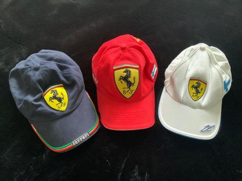 Formule 1 - Ferrari - Kimi Raikkonen - originele pet (3x), Verzamelen, Automerken, Motoren en Formule 1, Zo goed als nieuw, Formule 1