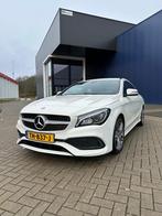 Mercedes-Benz CLA 180 Coupé AMG-LINE, Auto's, Zwart, 4 cilinders, 715 kg, Alcantara