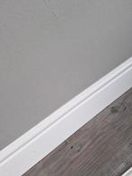 Klassieke hoge plinten 8 stuks a 250cm + extra, Ophalen, Zo goed als nieuw, Mdf, 200 tot 250 cm