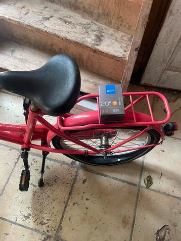 Kinderfiets beschikbaar voor biedingen