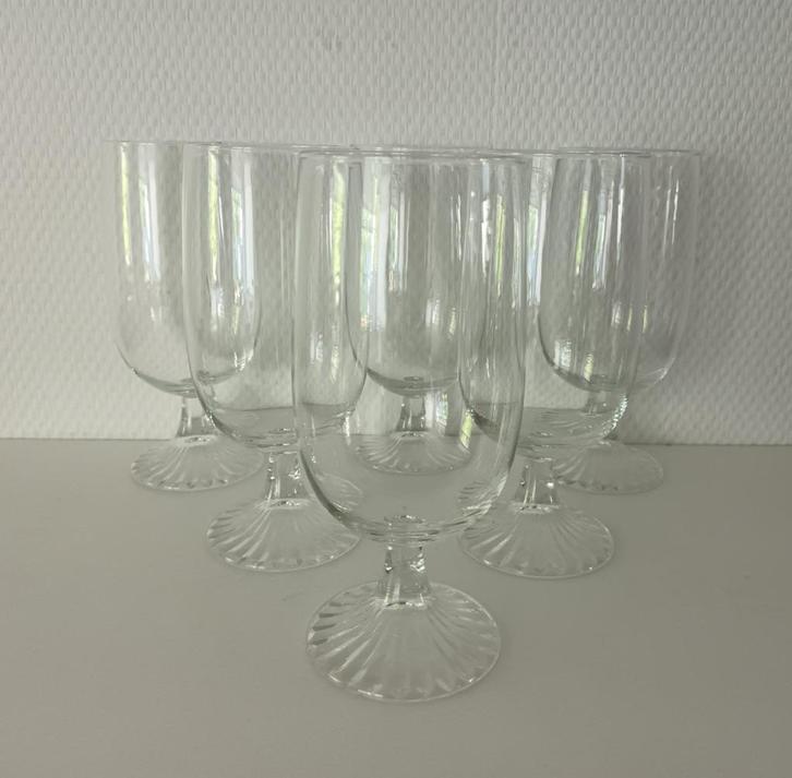 6 vintage glazen met mooie geslepen stervoet, Antiek en Kunst, Antiek | Glas en Kristal, Ophalen of Verzenden