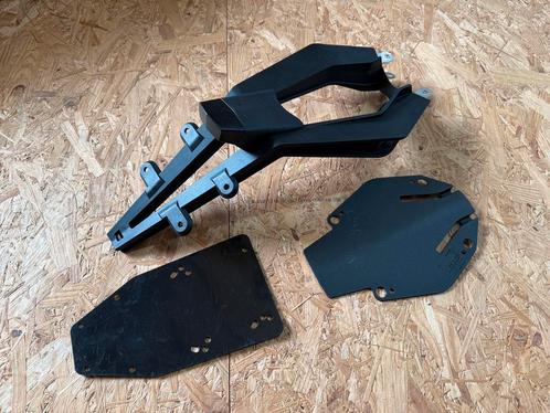 KTM Superduke 1290R OEM Nummerplaathouder Gen1/2 NIEUW!, Motoren, Accessoires | Overige, Nieuw, Ophalen of Verzenden