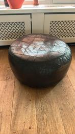 Vintage lederen poef bruin/ zwart, Ophalen, Zo goed als nieuw, Rond, 50 tot 75 cm