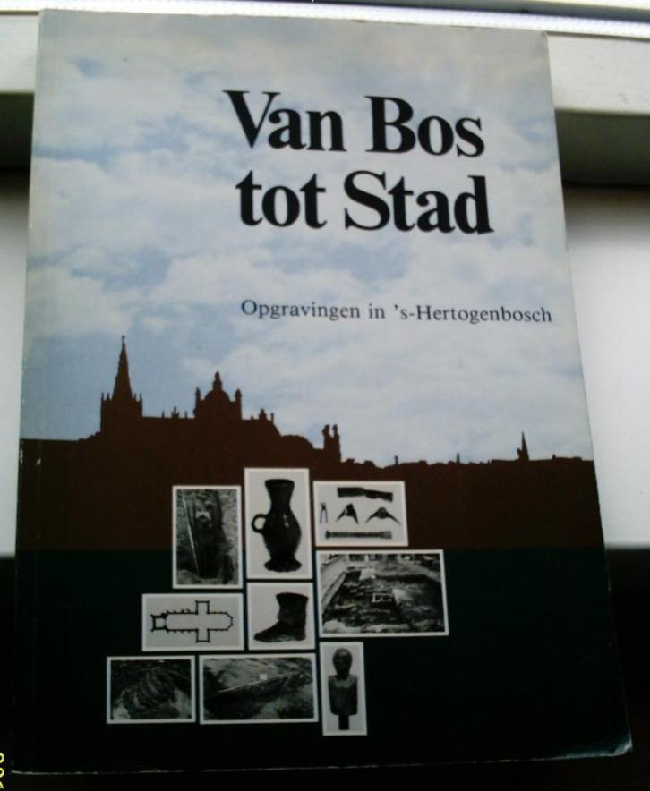 Opgravingen in 's-Hertogenbosch (Janssen, 9090005315)., Boeken, Geschiedenis | Stad en Regio, Zo goed als nieuw, Ophalen of Verzenden