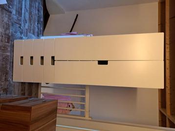 Compleet IKEA Kinderkast (met lades & manden)  beschikbaar voor biedingen