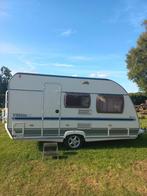 Een mooie Beijerland Vitesse caravan in Tynaarlo., Caravans en Kamperen, Caravans, Particulier, 4 tot 5 meter, Beyerland, Kachel