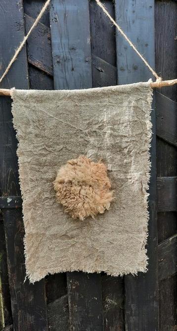 Wandkleed /wandhanger shabbydoek met wol beschikbaar voor biedingen