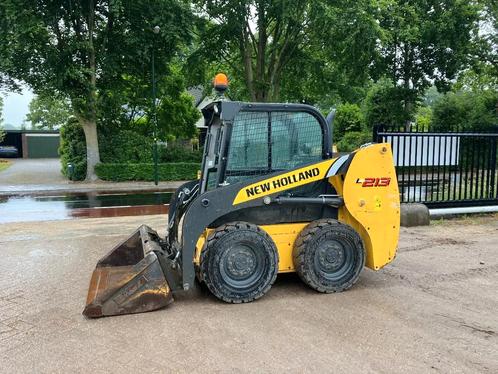 New Holland L213 schranklader (bj 2018), Zakelijke goederen, Machines en Bouw | Kranen en Graafmachines, Wiellader of Shovel