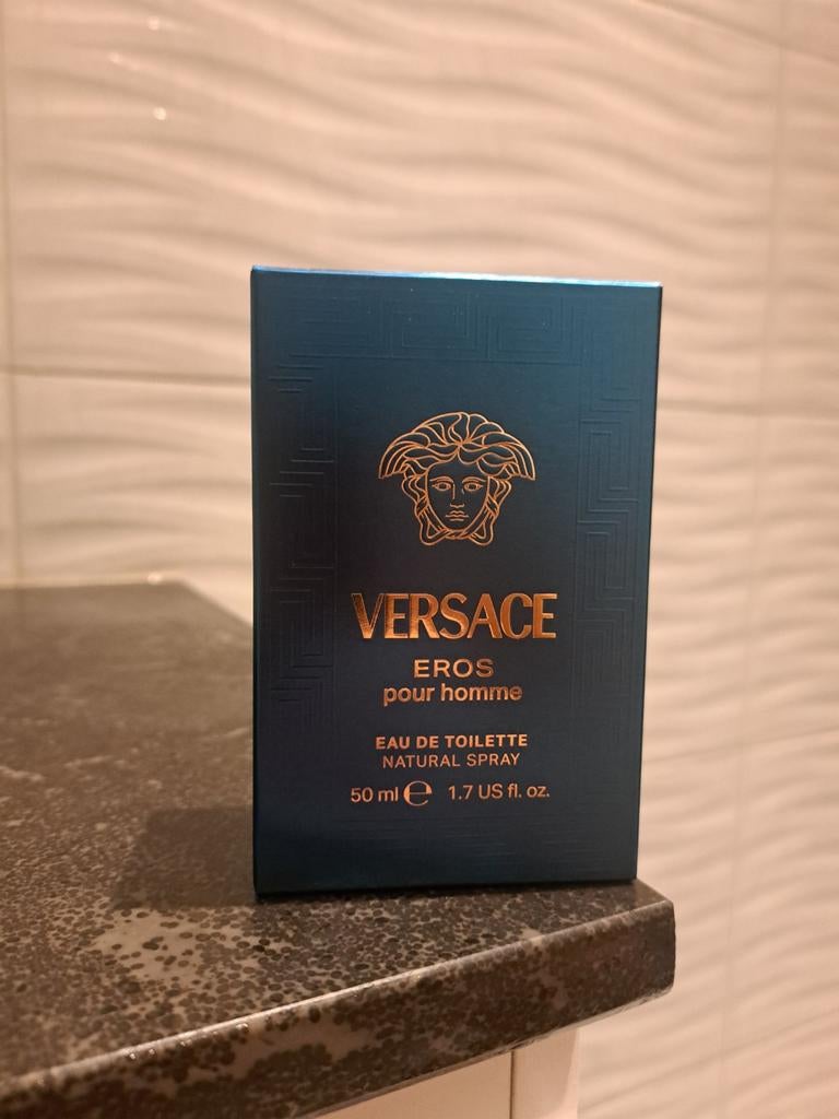 Versace eros  pour homme, Sieraden, Tassen en Uiterlijk, Uiterlijk | Parfum, Ophalen of Verzenden, Nieuw
