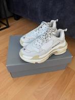 Balenciaga triple S sneakers maat 38 schoenen wit beige, Kleding | Dames, Schoenen, Ophalen of Verzenden, Zo goed als nieuw, Wit
