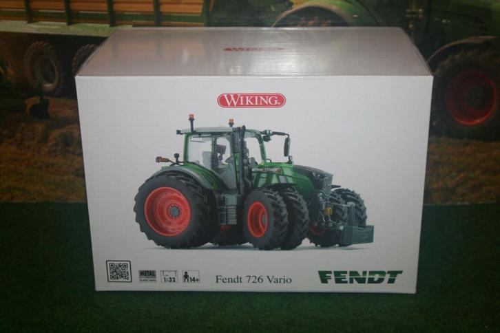 Boeryes: Fendt 726 Vario met Cultuur dubbellucht, Hobby en Vrije tijd, Modelauto's | 1:32, Nieuw, Tractor of Landbouw, Overige merken