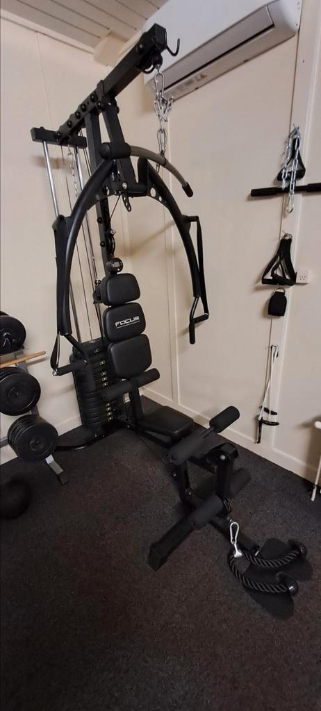 Focus krachtstation Unit 4, Sport en Fitness, Fitnessapparatuur, Gebruikt, Krachtstation, Armen, Benen, Borst, Buik, Rug, Ophalen