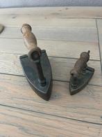 Twee antieke strijkijzers, Ophalen of Verzenden