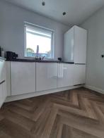 Hoogglans witte moderne keuken, Huis en Inrichting, Keuken | Complete keukens, Ophalen, Zo goed als nieuw, Wit