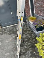 Parxis 3-delige ladder - Werkt prima, mist knop, Doe-het-zelf en Verbouw, Ladders en Trappen, Gebruikt, Ophalen of Verzenden, Ladder
