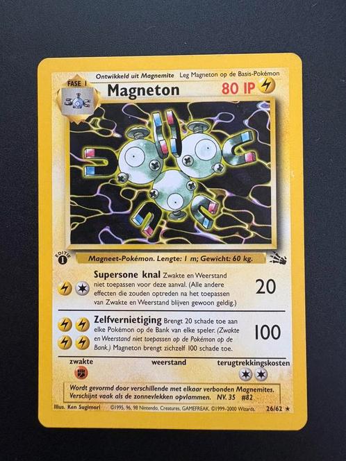 Magneton (First edition) 26/62 Fossil NL NM, Hobby en Vrije tijd, Verzamelkaartspellen | Pokémon, Zo goed als nieuw, Losse kaart