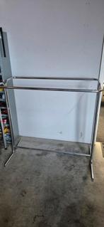 16 dubbele kledingrekken, Ophalen, Gebruikt, Nvt, Nvt