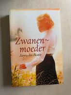 Zwanenmoeder (Janny den Besten), Ophalen of Verzenden, Zo goed als nieuw