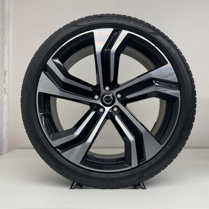 Volvo 22 inch R-design velgen + Zomerbanden XC90 2015-, Auto-onderdelen, Banden en Velgen, Banden en Velgen, Zomerbanden, Overige maten
