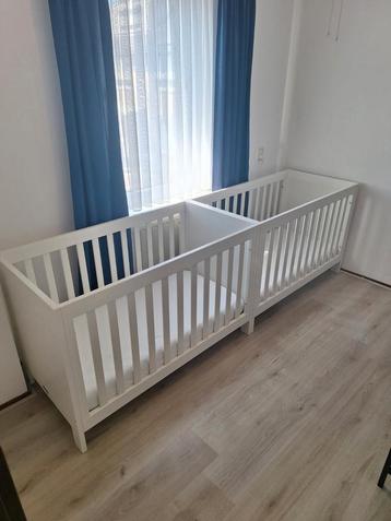 Wit Ledikant beschikbaar voor biedingen