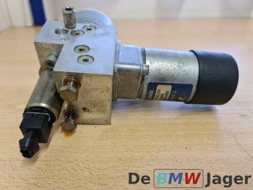 Hydraulische pomp kofferbak BMW 7-serie E65 7015009 beschikbaar voor biedingen