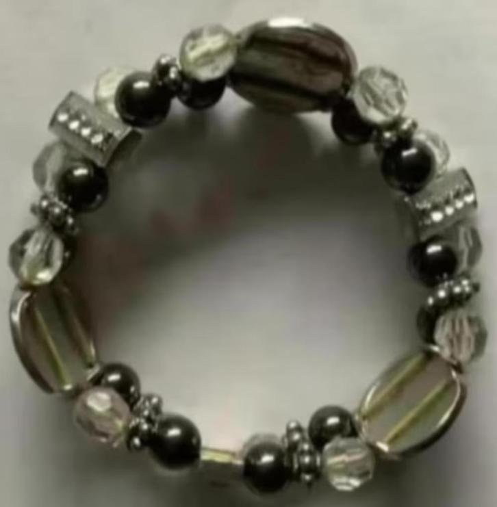 Zwart, wit en zilverkleurige armband met kralen, stenen, Sieraden, Tassen en Uiterlijk, Armbanden, Zo goed als nieuw, Zilver, Met bedels of kralen