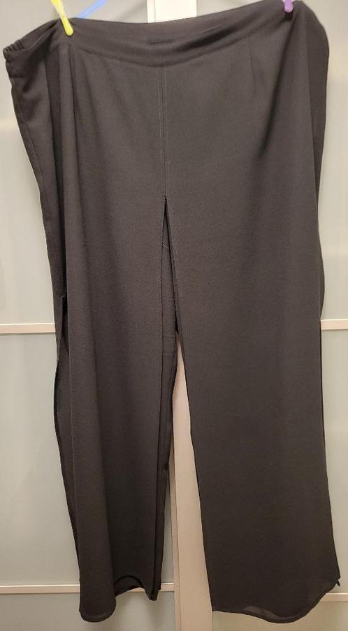 Zwarte voile broekrok maat 54, Kleding | Dames, Grote Maten, Zo goed als nieuw, Broek of Spijkerbroek, Zwart, Ophalen of Verzenden