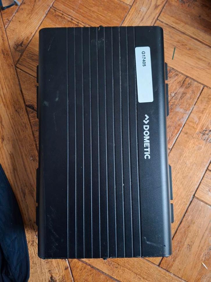 Dometic Omvormer G1T405, Caravans en Kamperen, Camper-accessoires, Gebruikt, Ophalen