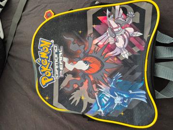Aangeboden pokemon Diamond and Pearl tas. beschikbaar voor biedingen