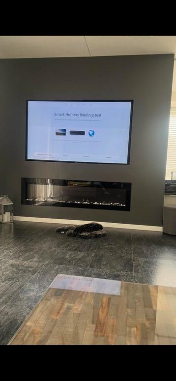 Cinewal haard beschikbaar voor biedingen