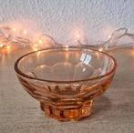 8 Schaaltjes zalmroze, Antiek en Kunst, Antiek | Glas en Kristal, Ophalen of Verzenden