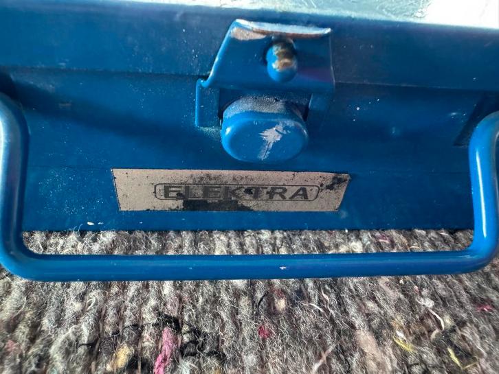 5 opbergboxen met diverse klein ijzerwaren, Doe-het-zelf en Verbouw, Gereedschapskisten, Gebruikt, Gevuld, Ophalen of Verzenden
