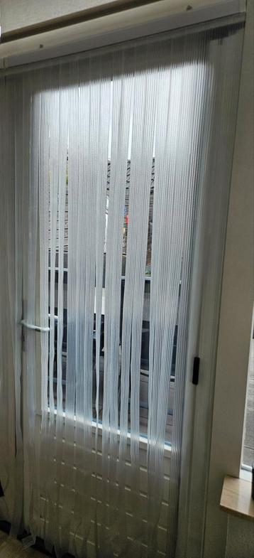 Vliegengordijn pvc B 81x H 200, als nieuw beschikbaar voor biedingen