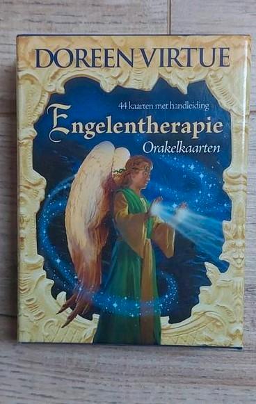 Engelen Therapie Orakelkaarten - Doreen Virtue, Boeken, Esoterie en Spiritualiteit, Zo goed als nieuw, Tarot of Kaarten leggen