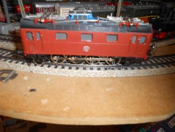 Märklin 3030,  Zweedse elektrische locomotief  DA 884 beschikbaar voor biedingen