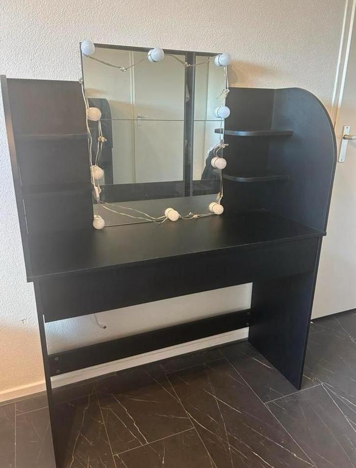 Zwarte make up tafel met spotjes, Huis en Inrichting, Tafels | Kaptafels, Zo goed als nieuw, Minder dan 100 cm, 50 tot 100 cm