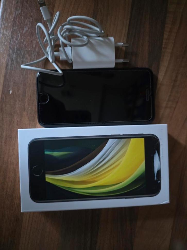 Apple iPhone SE (2e generatie), Telecommunicatie, Mobiele telefoons | Apple iPhone, 128 GB, Overige modellen, Zwart, Ophalen of Verzenden