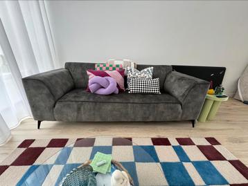 Bank velvet, 2,5 zits. Zo goed als nieuw. 198x78