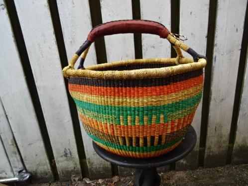 bolgatangamanden uit het Noorden van Ghana uniek ijzersterk, Huis en Inrichting, Woonaccessoires | Schalen en Manden, Nieuw, Mand