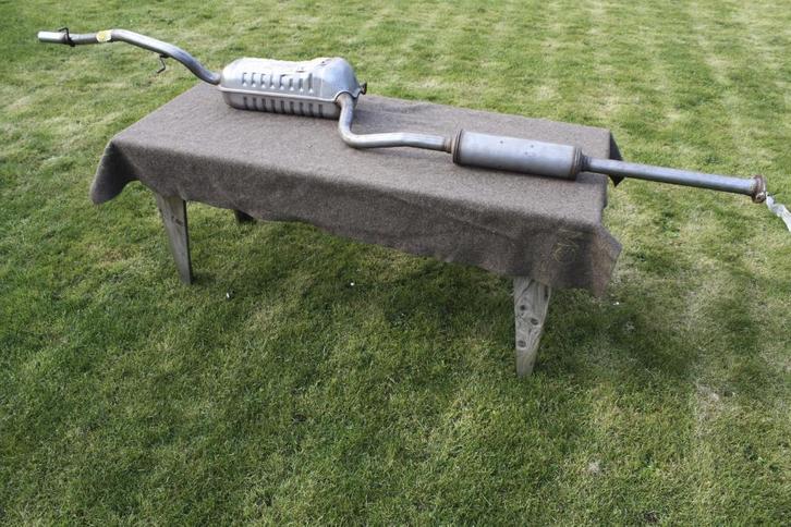 Nieuwe originele uitlaat midden- / eind demper Mazda 3, Auto-onderdelen, Uitlaatsystemen, Mazda, Nieuw, Ophalen