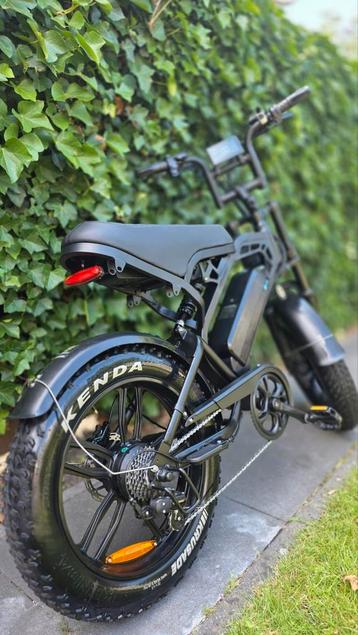Mooi fatbike v20 pro 2.5 manden oud met alarm en gas handel  beschikbaar voor biedingen